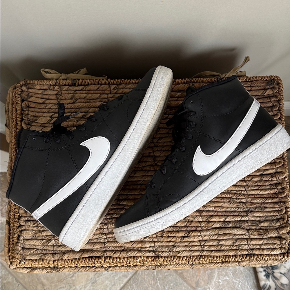 Nike Court Royale 2 Mid Men's Black/White High-Top Sneakers - Picture 4 of 8